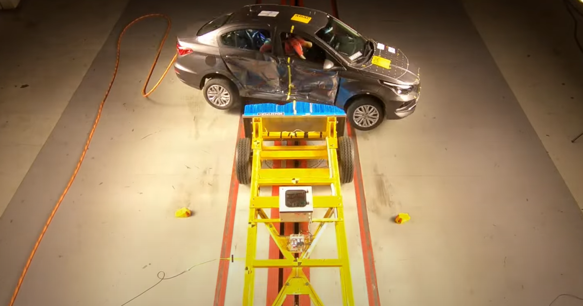 Одразу дві моделі FIAT провалили краштести на безпеку: відео