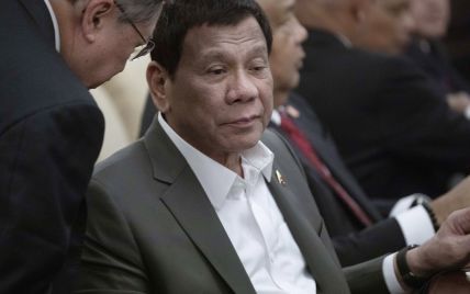 Президент Филиппин приказал "стрелять на смерть" в тех, кто инфицирован коронавирусом и сопротивляется