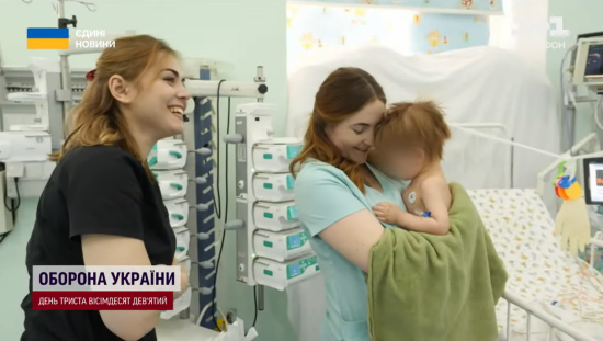 Медики врятували маленькому Вані життя, а тепер йому за маму і за тата: що відбувається із програмою усиновлення