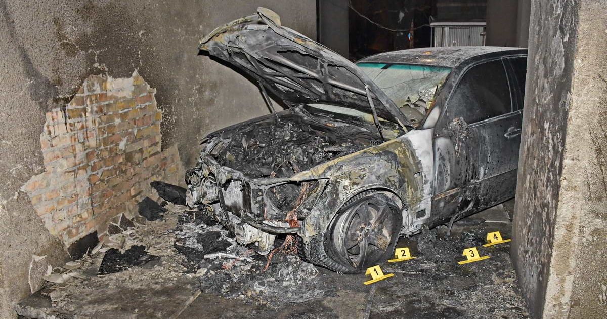 підпал авто адвоката_1 / © kiev.informator.ua