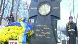 Сегодня в Украине почтили героев, павших под Крутами