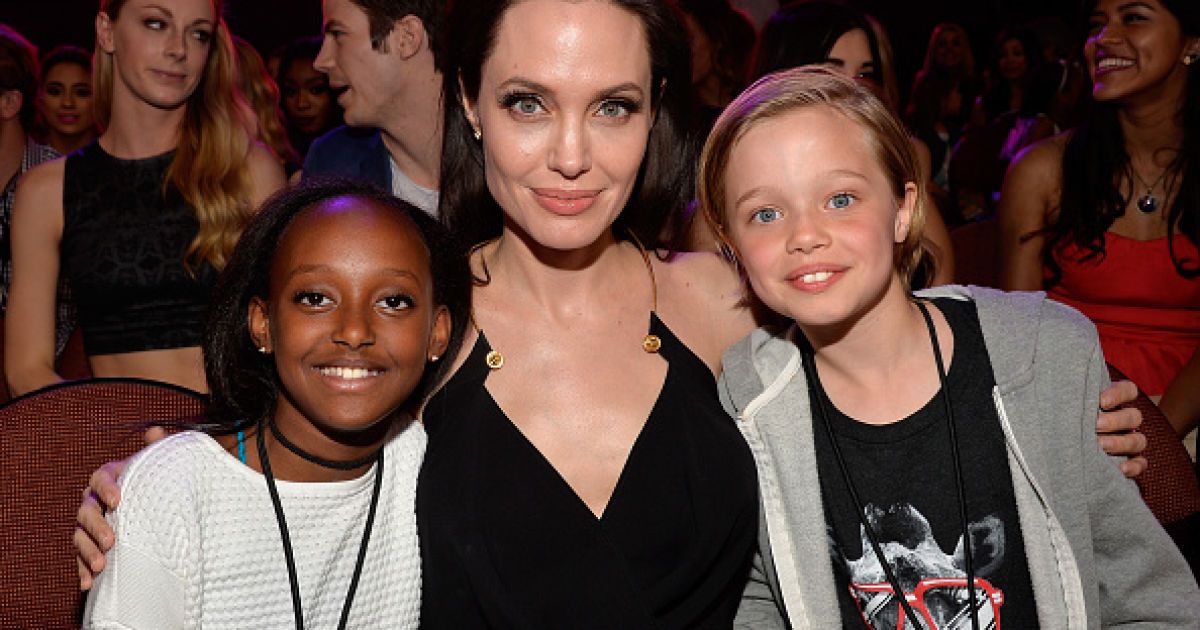 Анджелина Джоли