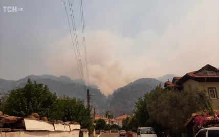 Складно дихати, авіація не справляється: нові ексклюзивні подробиці з епіцентру масштабних пожежі у Мармарисі (фото)