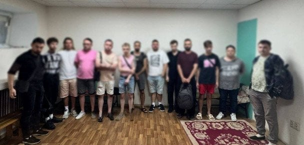 Вечеринка в гей-клубе Киева в День траура: нарушителей доставили в ТЦК