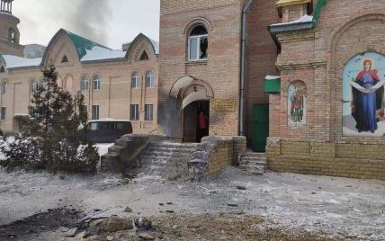 "Росіяни пішли проти Бога": окупанти обстріляли собор у Сєвєродонецьку, де ховалися люди