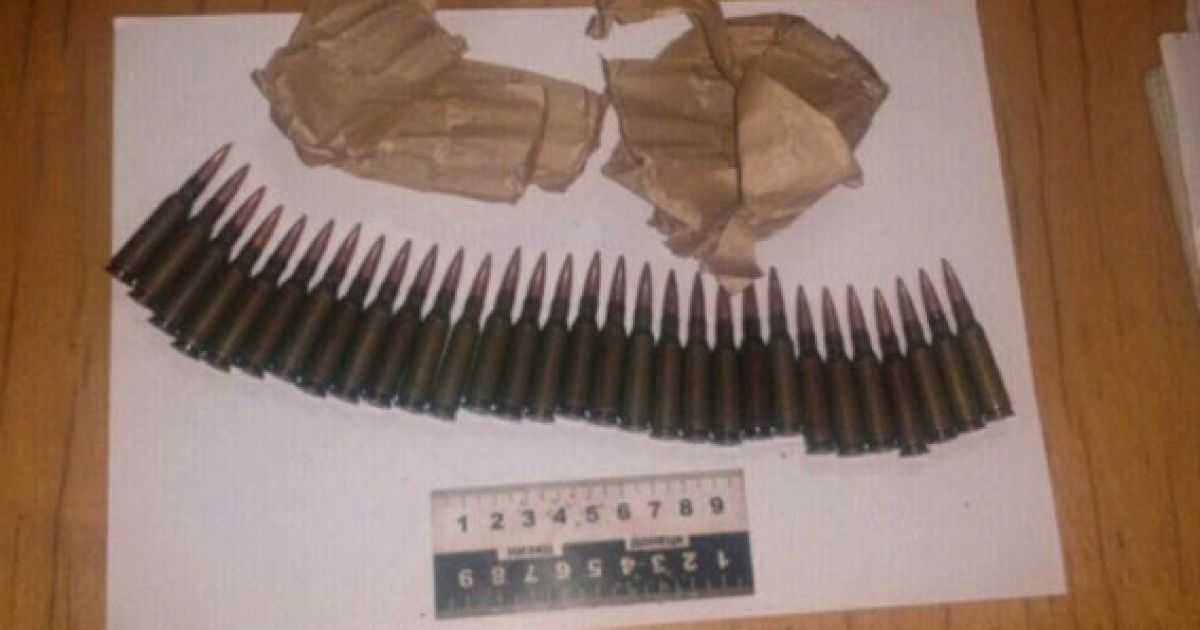 На Донбассе задержали мужчину, который пытался вывезти боеприпасы