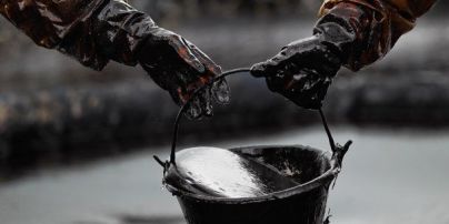 На Львовщине группа лиц "присосалась" в нефтепроводу и похитила десятки тонн черного золота