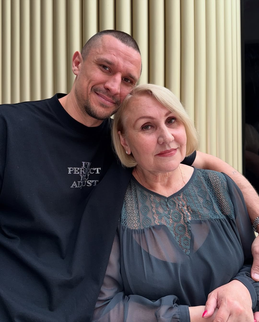 Ресейдегі секс: өгей әкесі өгей қызын анасымен трахает