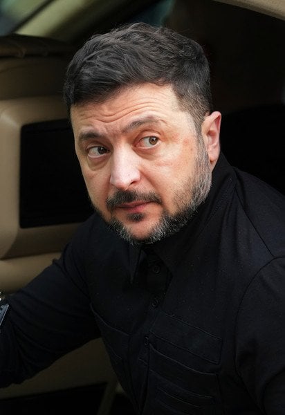 Зеленский допустил заморозку фронта