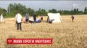 Жителей одного из микрорайонов Виннице протестуют против соседства с будущим кладбищем