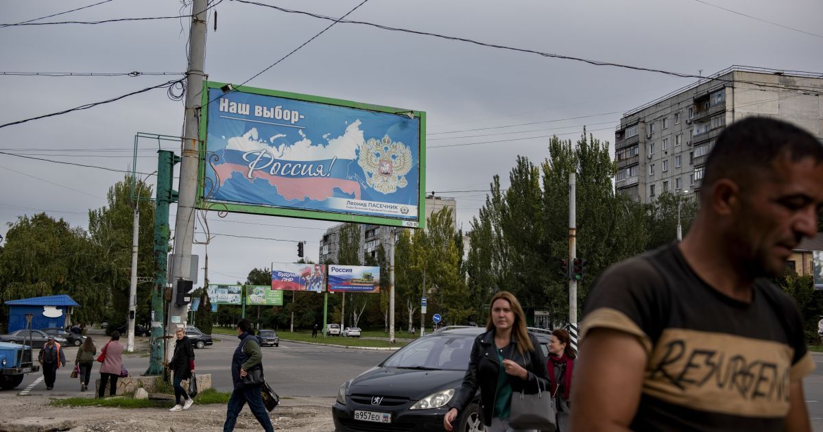 Чи спрацює у Путіна кримський сценарій: Жданов про "референдуми" на окупованих територіях