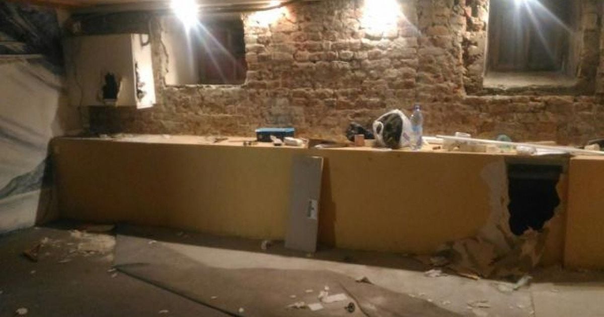 В Петербурге после конфликта с полицией закрыли "музей Новороссии"