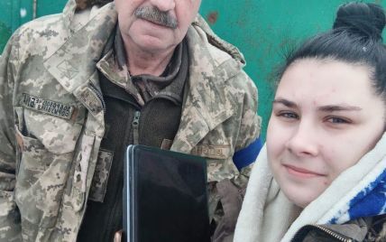 В российском блиндаже в Киевской области нашли украденный ноутбук и вернули владелице (фото)
