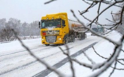 В останній день зими вантажівкам обмежать в'їзд до Києва