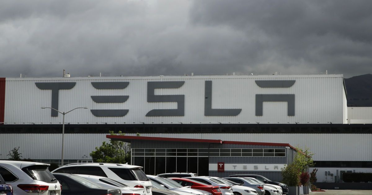 Tesla встановила рекорд за вартістю акцій