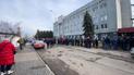 Всі на боротьбу з окупантами: у Рівному черги з охочих вступити до лав Тероборони (фото)