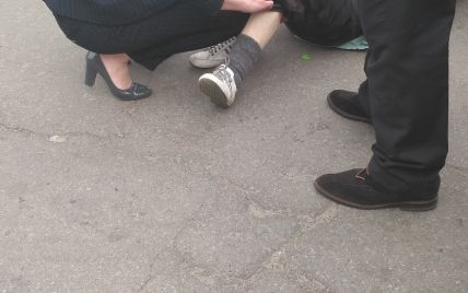 Нардеп Савченко після наїзду машиною побіцяла бабусі капусту і "заморозку"