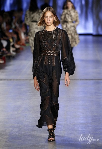 Коллекция Alberta Ferretti прет-а-порте сезона весна-лето 2020 / © East News