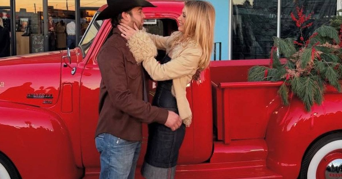 Белла Хадід із бойфрендом