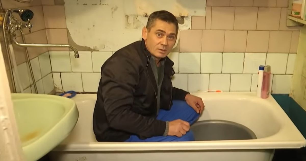 На Дніпропетровщині тисячі військових та їхні родини третій місяць сидять без води