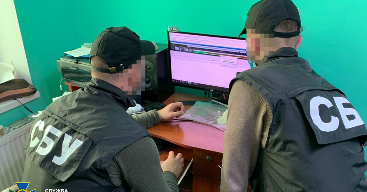 СБУ викрила групу російських хакерів, які здійснили понад 5 тисяч атак на українські організації