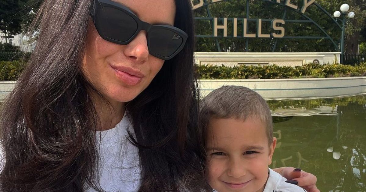 Аліна Шаманська з сином