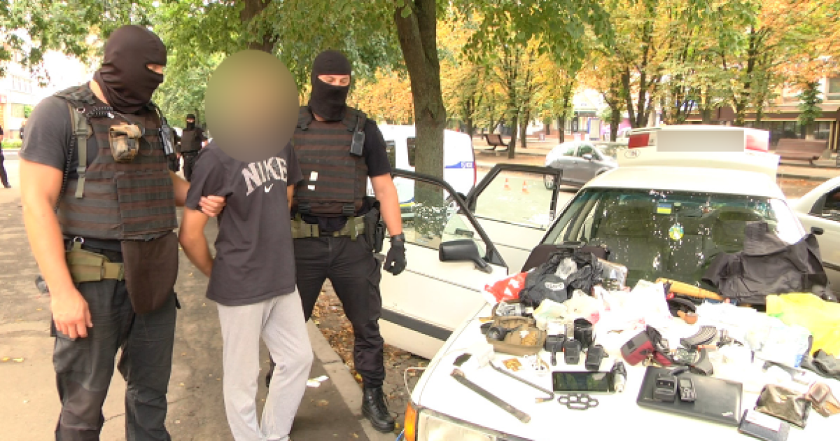 У Черкасах затримали банду, яка викрала жінку і побила її до напівсмерті