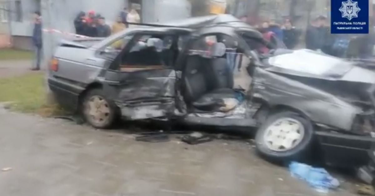 Во Львове в аварии погиб трехлетний ребенок, который сидел на руках у мамы