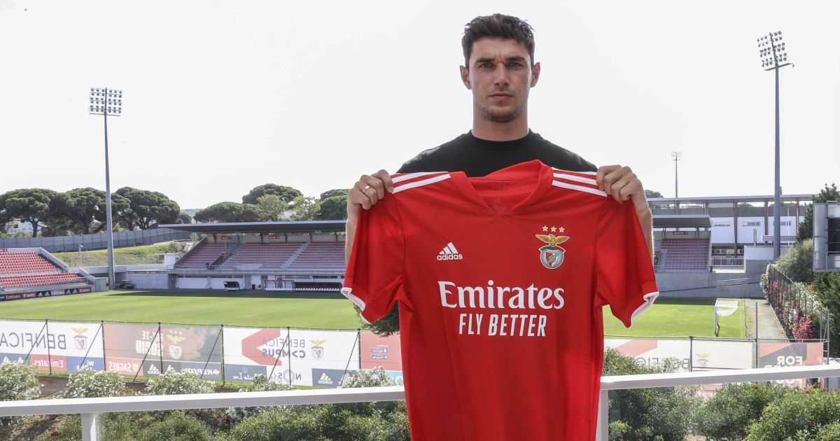twitter.com/SLBenfica