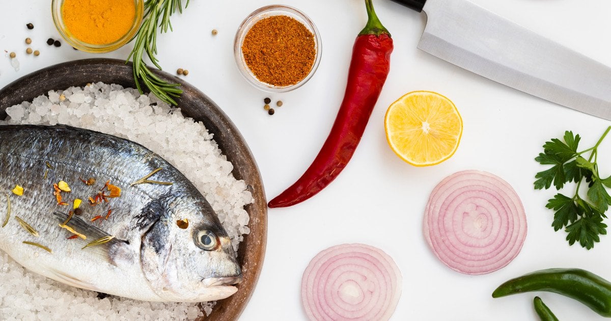Як позбутися запаху рриби на кухні