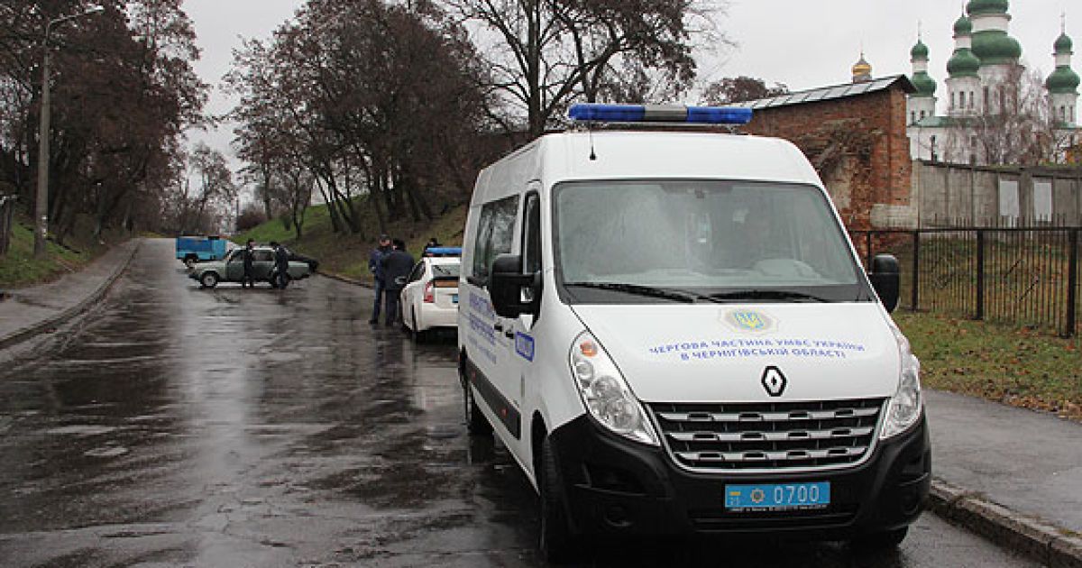 Вибухотехніки знешкодили підозрілий предмет / © УМВС у Чернігівській області