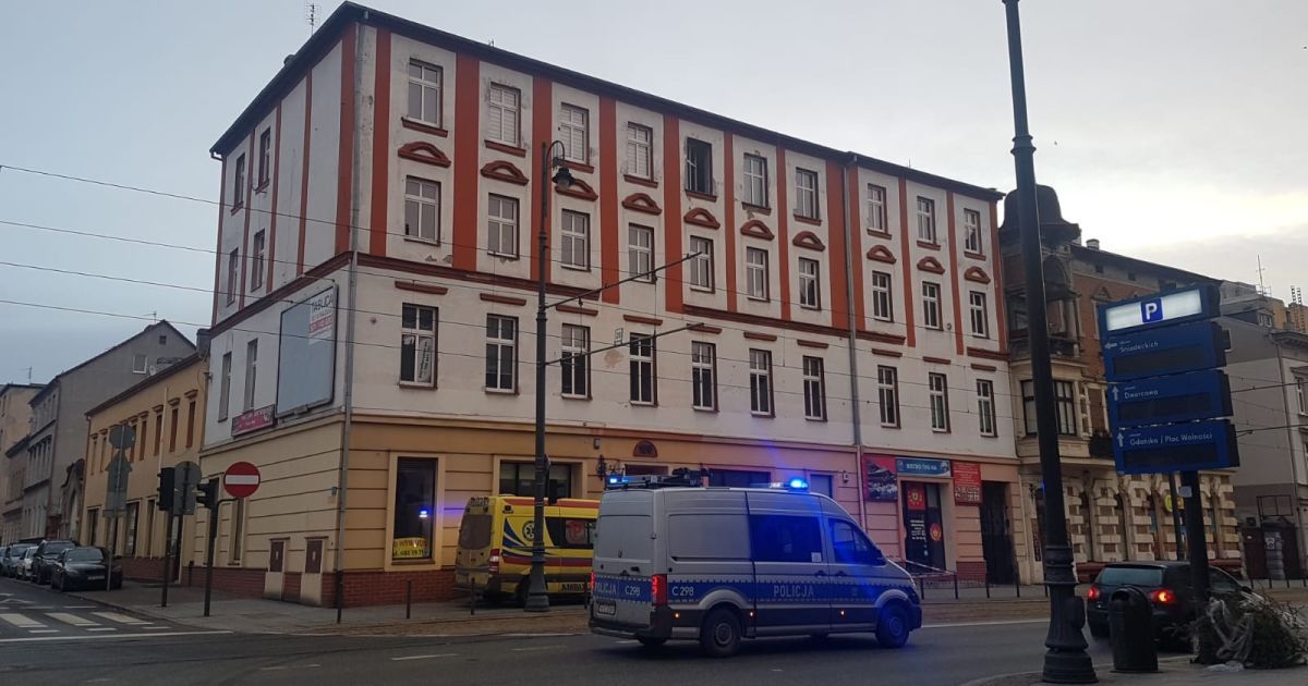 В Польщі з вікна випав українець: поліція затримала його співвітчизників