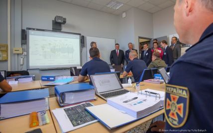 Украинские пилоты, которые будут управлять вертолетами Airbus, уже проходят обучение во Франции - МВД