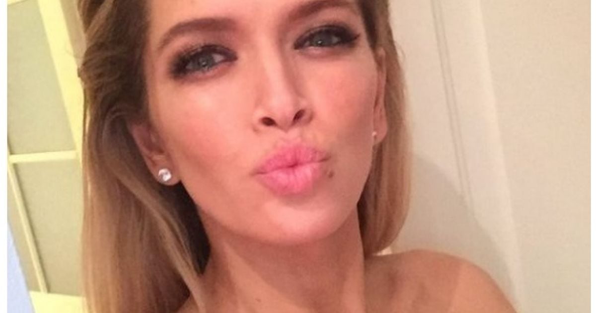 Вера Брежнева похвасталась стройным телом