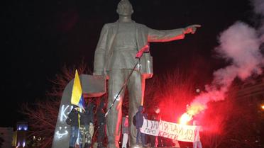 Демонтаж пам’ятника Петровському _8 / © УНІАН