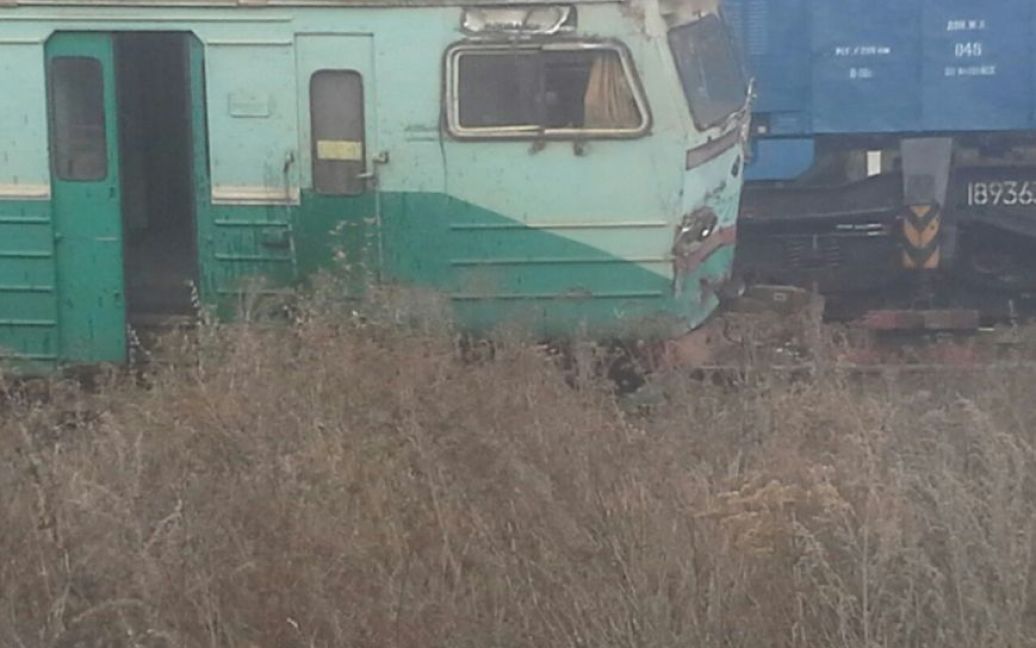 Возле Макеевки поезд столкнулся с грузовиком / © ВКонтакте/Типичная Макеевка