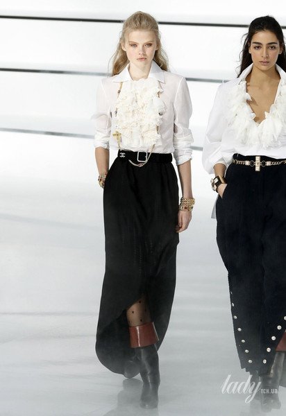 Колекція Chanel прет-а-порте сезону осінь-зима 2020-2021 / © East News