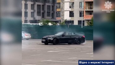 В Киеве патрульные наказали дрифтера с Подола на черном BMW