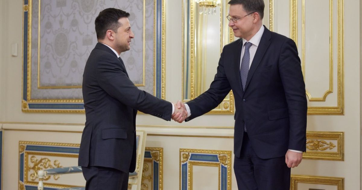 Украина получит от ЕС 600 млн евро без дополнительных условий