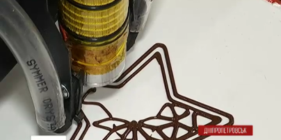 У Дніпропетровську запрацював перший в Україні 3D-принтер, який друкує їжу