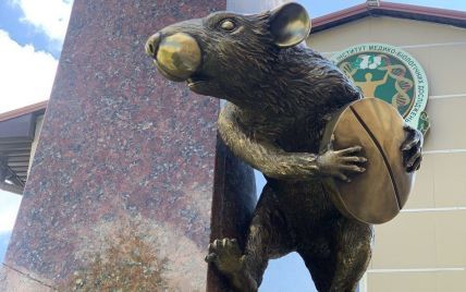 У Харкові відкрили пам'ятник пацюку (фото)