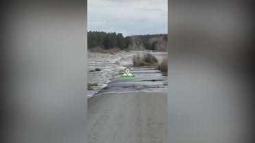 В Росії затопило старі уранові шахти: відео з Курганської області