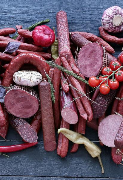Переважна більшість сучасних продуктів приховує в собі небезпеку для здоров’я