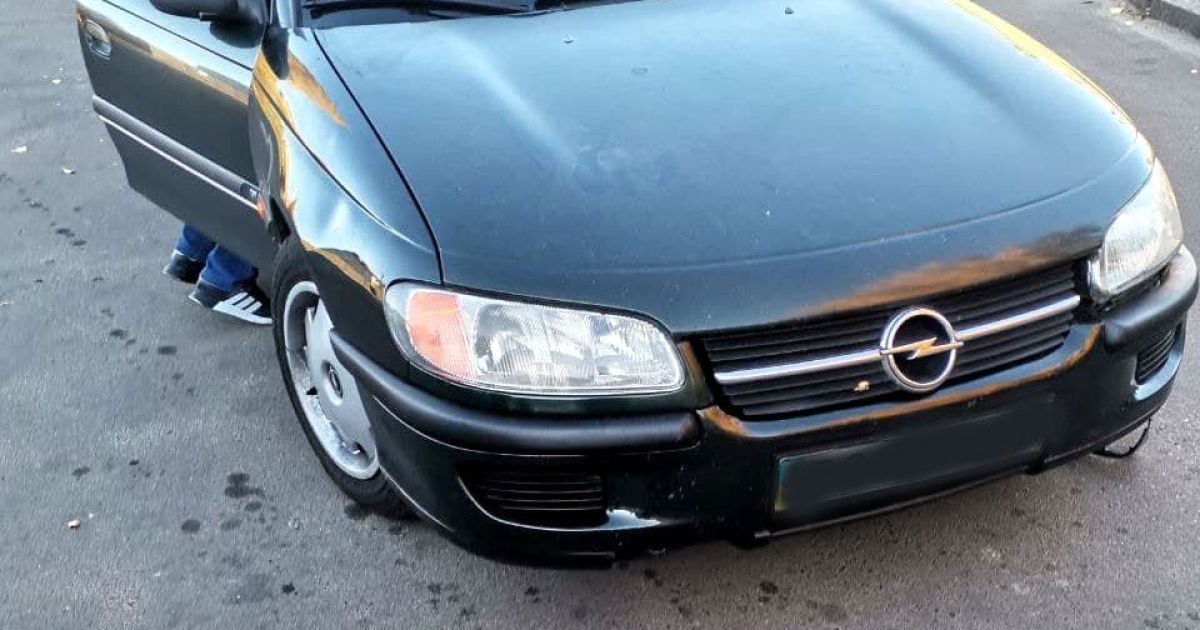 У Рівному авто збило візок із однорічною дитиною: хлопчик в реанімації (фото)