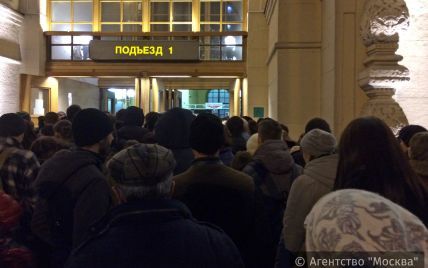 В Москве эвакуируют два вокзала из-за угрозы взрыва – СМИ