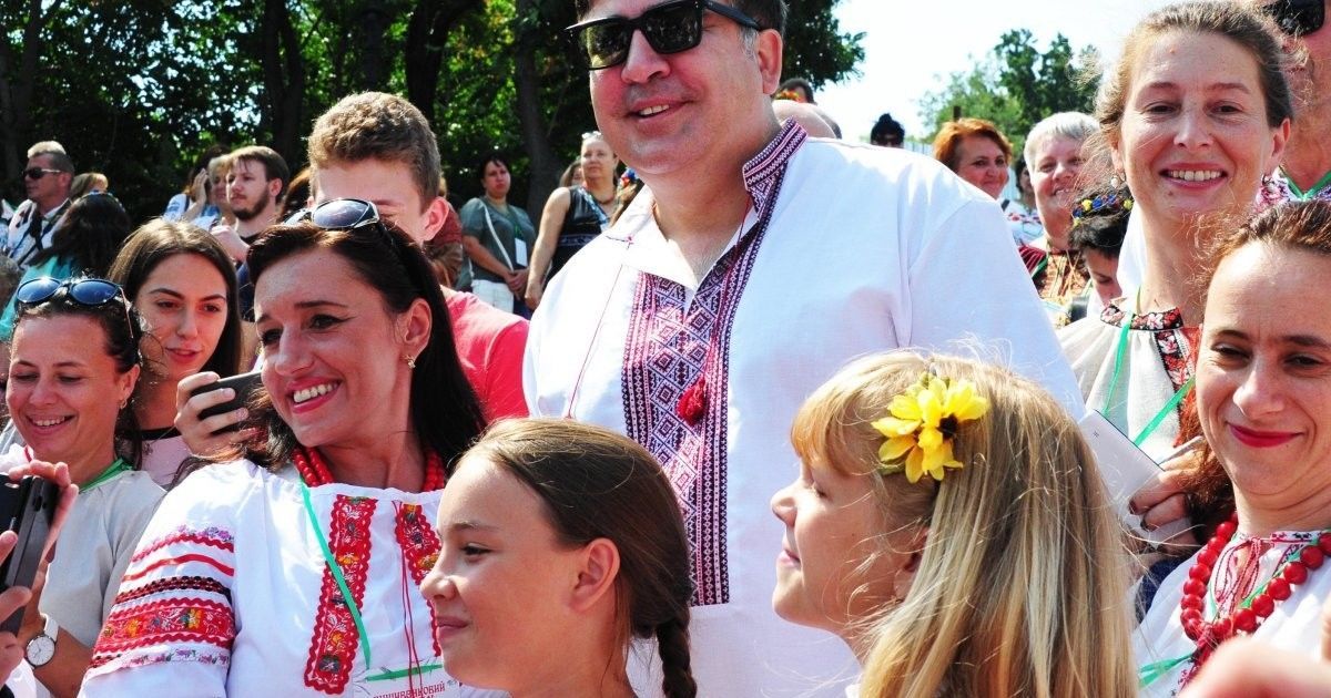 Саакашвілі не виконав більшість своїх обіцянок - експерти