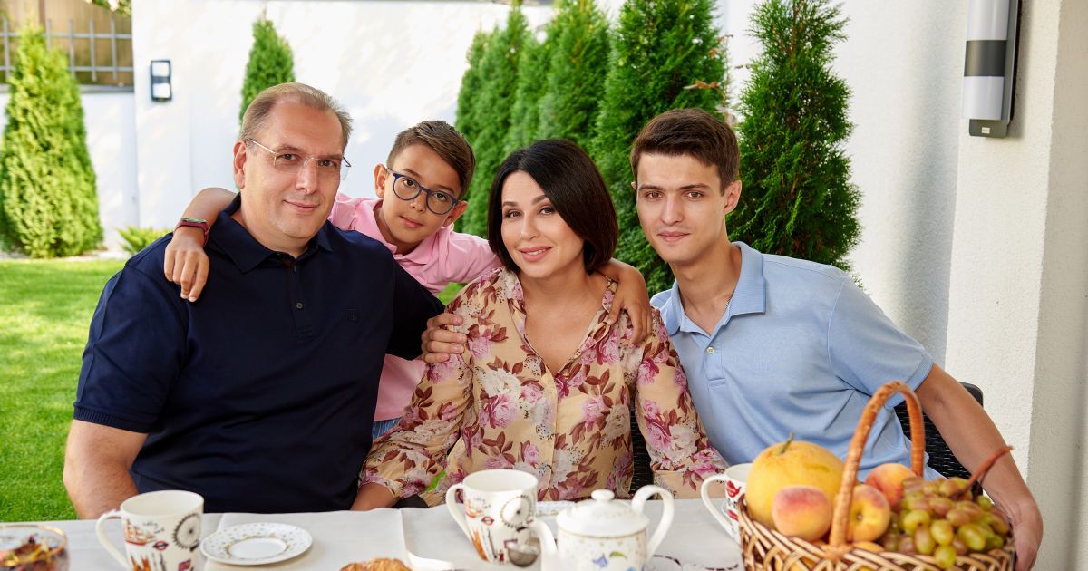 Порно санаттағы массаж Николь Энистон