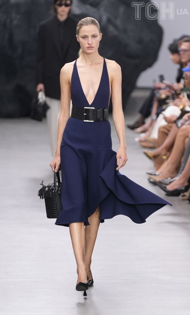 Показ коллекции прет-а-порте Michael Kors весна-лето 2025 / © Associated Press