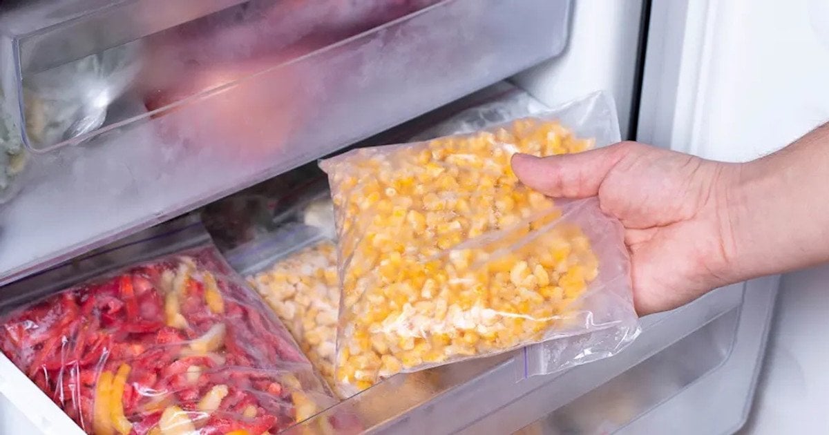 Які продукти не можна заморожувати