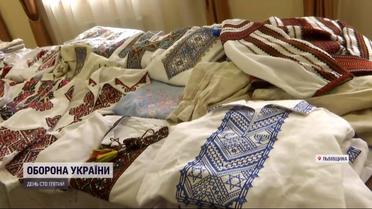 Полювання на українське: у Львові збирають вишиванки, щоб поміняти на автомобілі для ЗСУ